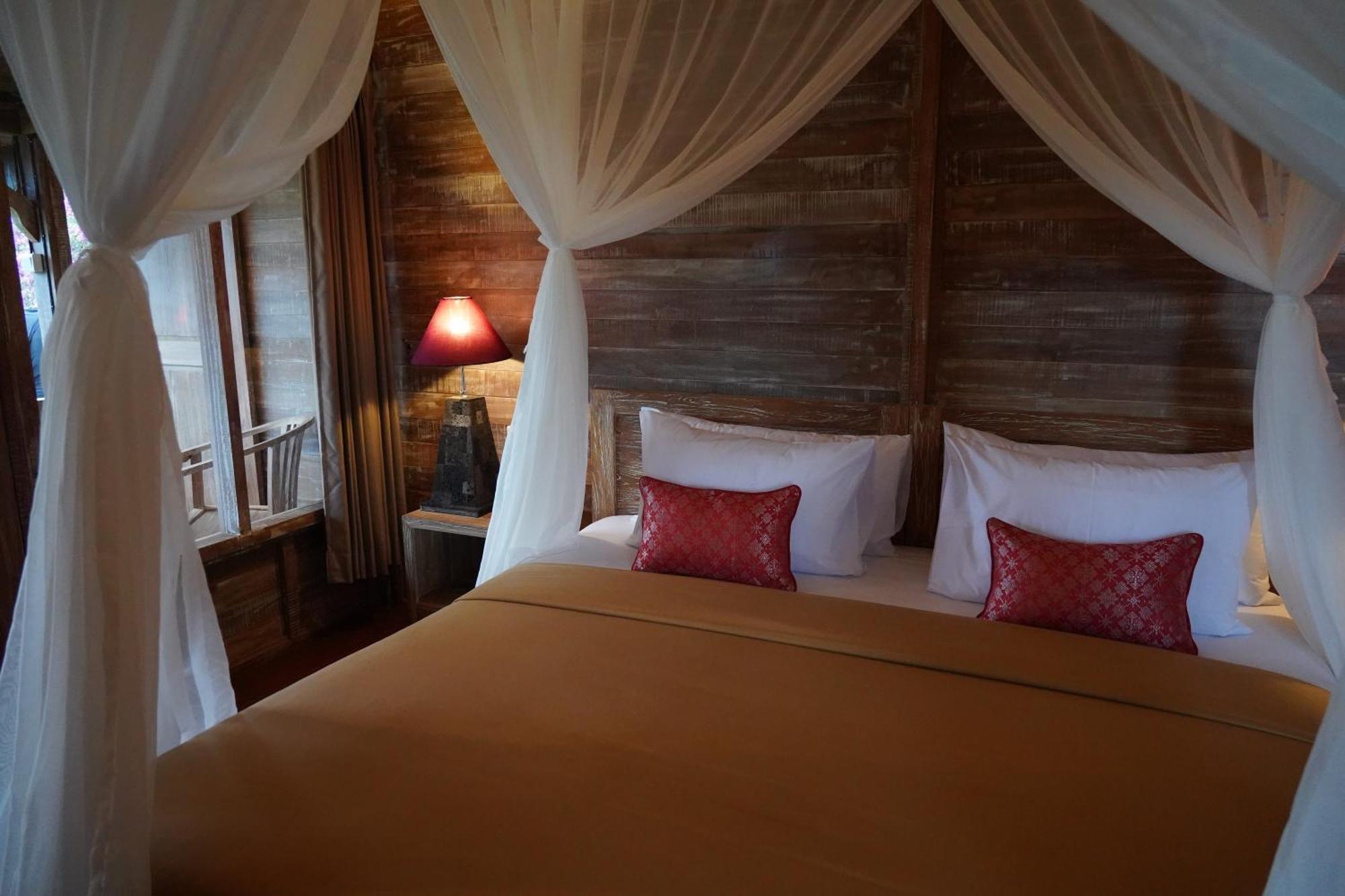 Lastana Suite Ubud Экстерьер фото